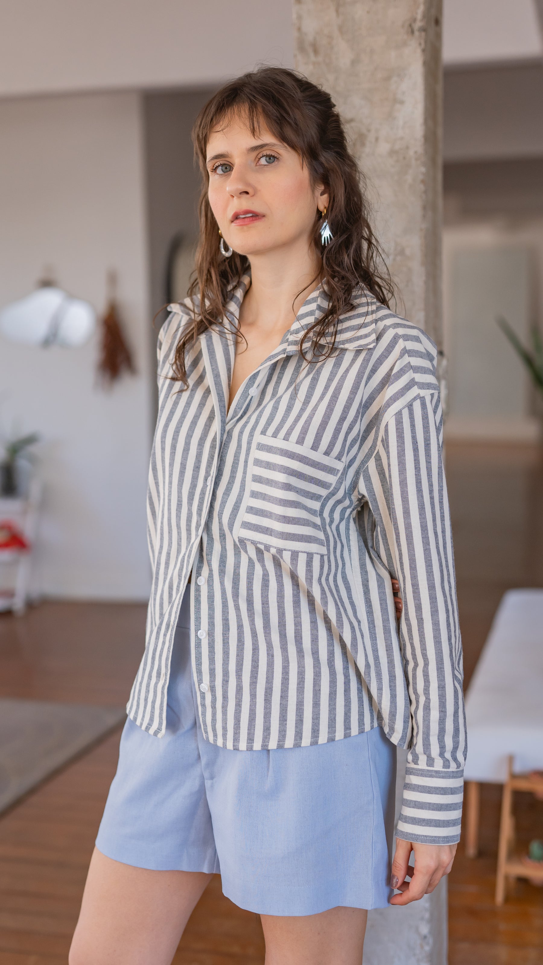 CAMISA LISTRADA 100% ALGODÃO