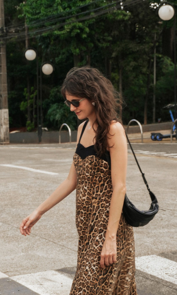 VESTIDO AURORA ONÇA