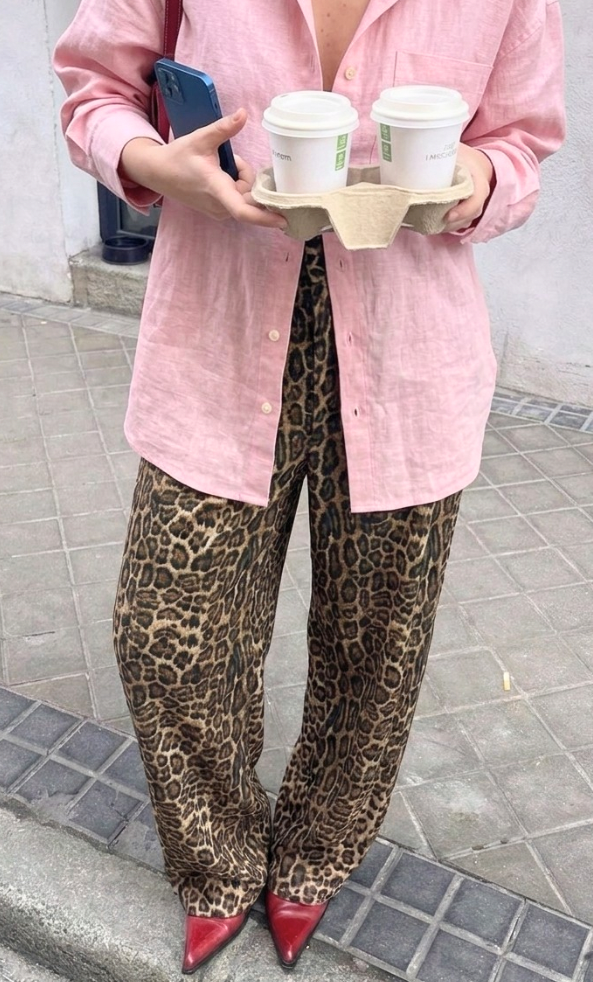 CALÇA LAYSE ONÇA