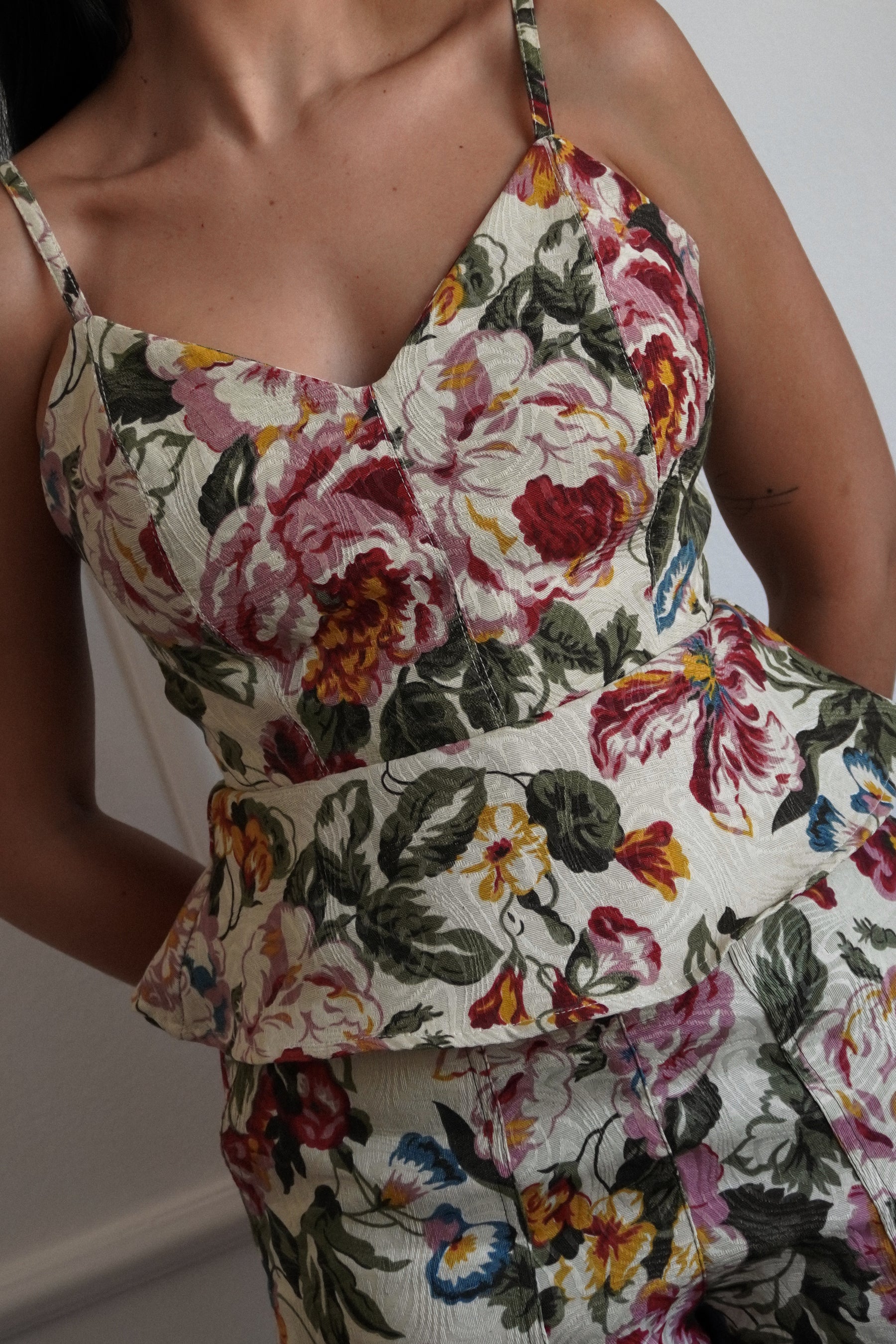 BLUSA PEPLUM FLORAL