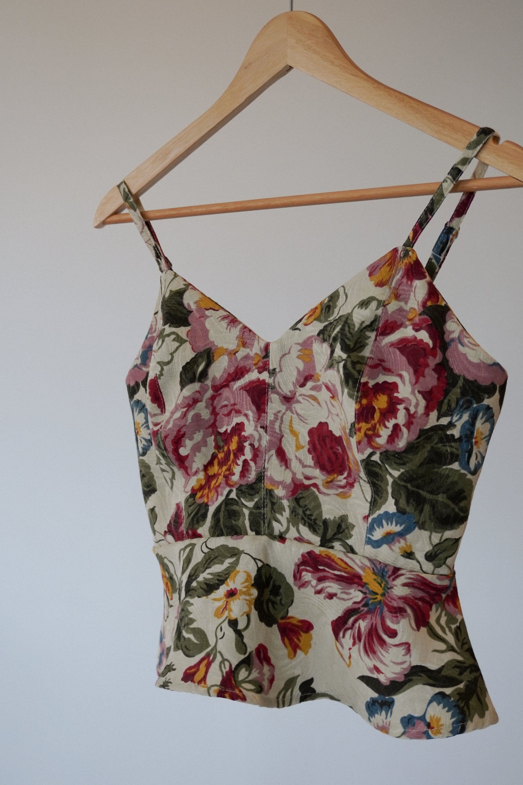 BLUSA PEPLUM FLORAL